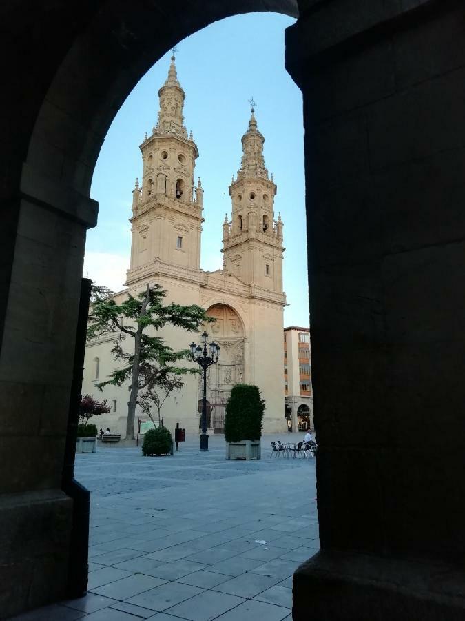 Apartamento Turistico Santiago Логроньйо Екстер'єр фото
